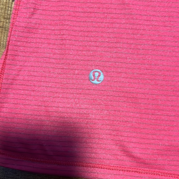 Lululemon Sweat It Out Racer
Heathered Bon Bon - Picture 5 of 7